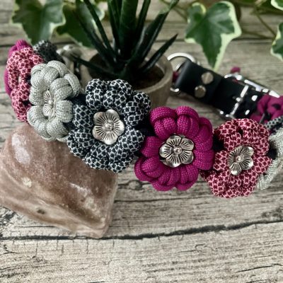 Blumen-Hundehalsband aus handgeflochtenem Paracord in Farbkombi PinkGlamour