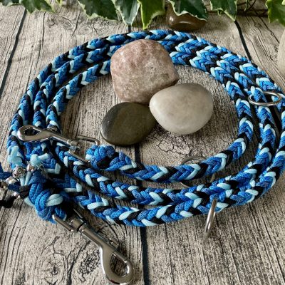 Hundeleine / Führleine aus handgeflochtenem Paracord in Farbkombi SeaBreeze, verstellbar, verschiedene Längen