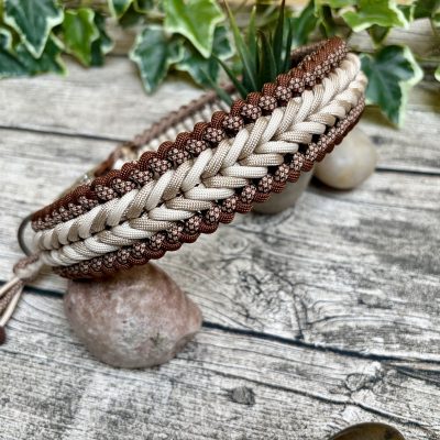 breites hundehalsband aus handgeflochtenem paracord in farbkombi herbsttau, personalisierbar